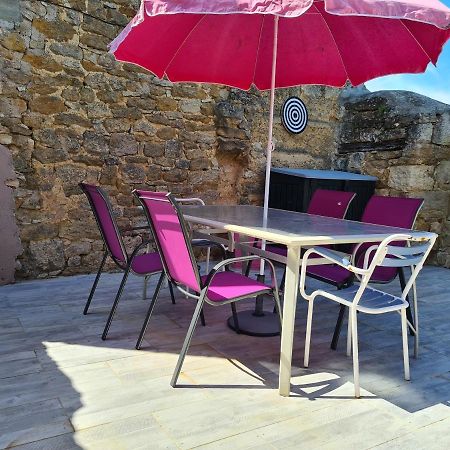 Ma Maison Charme et déco atypique SophieAndCo Bozouls Exterior foto