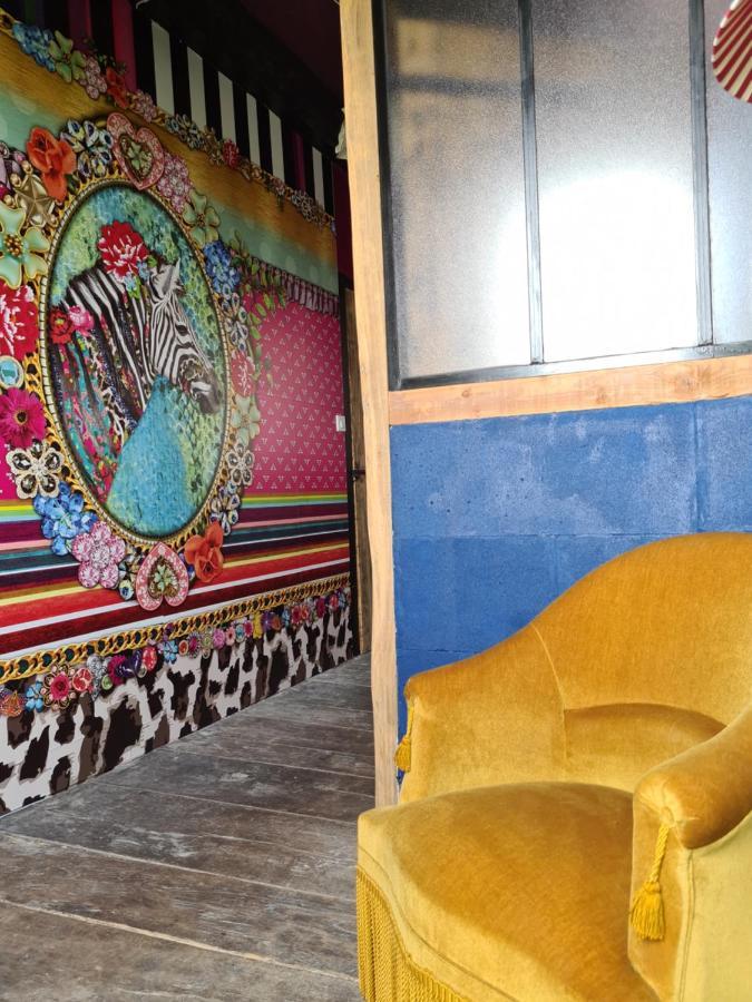 Ma Maison Charme et déco atypique SophieAndCo Bozouls Exterior foto