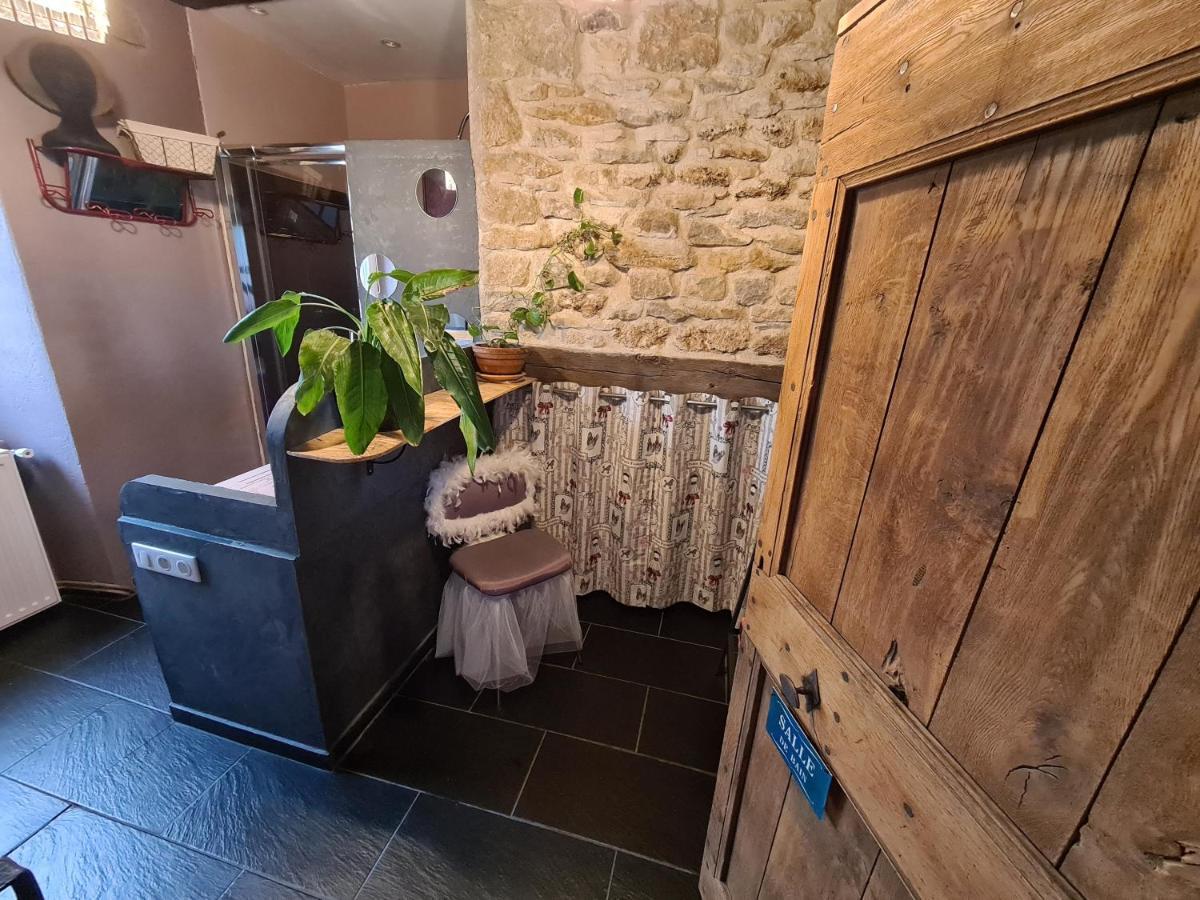 Ma Maison Charme et déco atypique SophieAndCo Bozouls Exterior foto